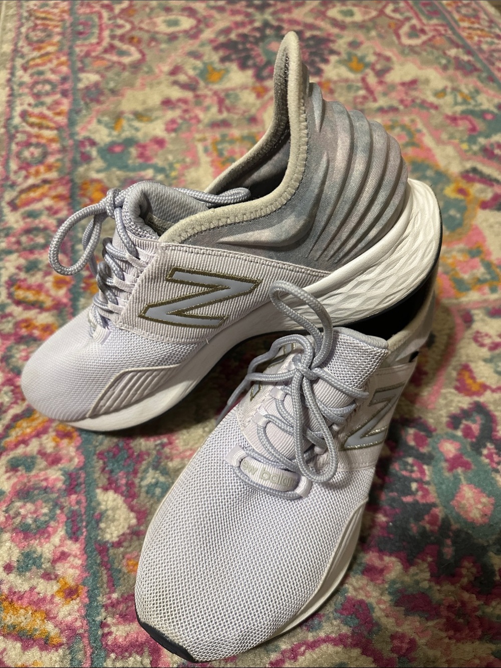 New Balance Women’s ROAV Sneakers- very light purple!